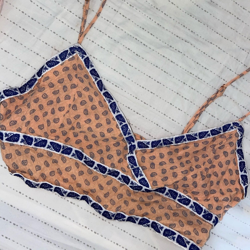 Urban outfitters crop top